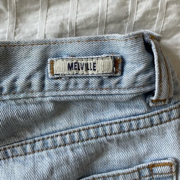 Brandy Melville Light Wash 100% Cotton Jean Shorts - Picture 12 of 13